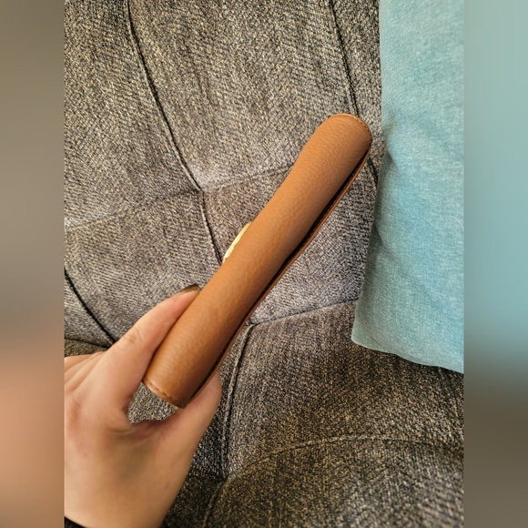 Michael Kors Fulton Leather Wallet - Picture 11 of 13